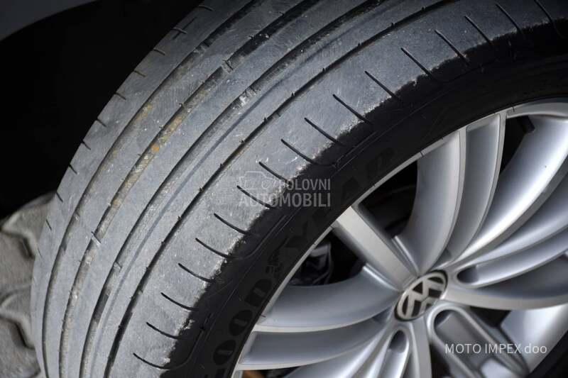 Volkswagen Tiguan 2.0 TDI / 4x4 / CH