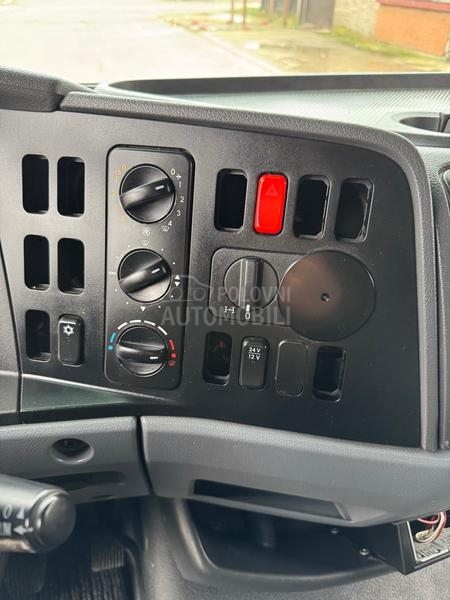 Mercedes Benz atego 1222