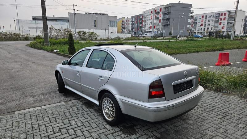 Škoda Octavia 1.8