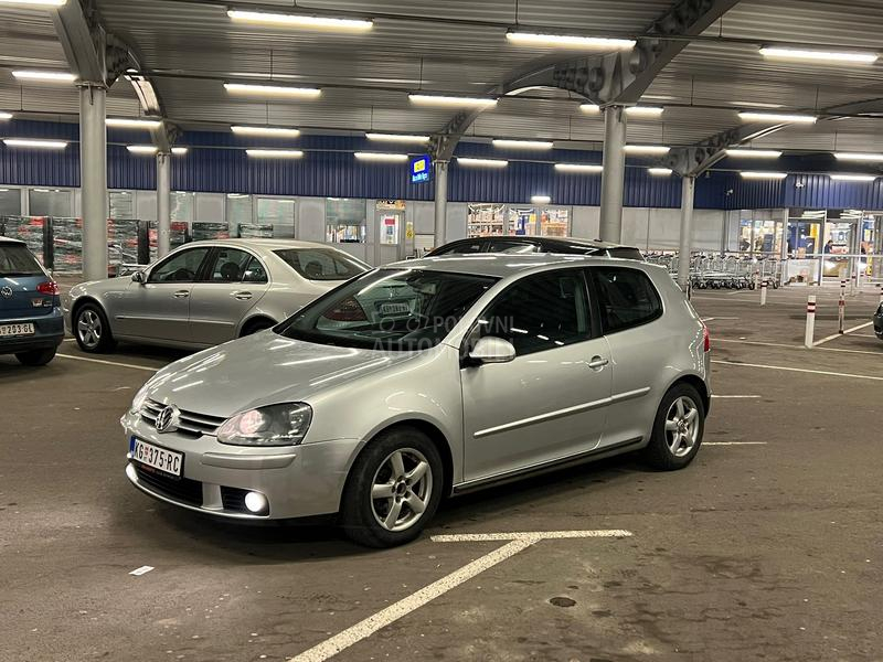 Volkswagen Golf 5 