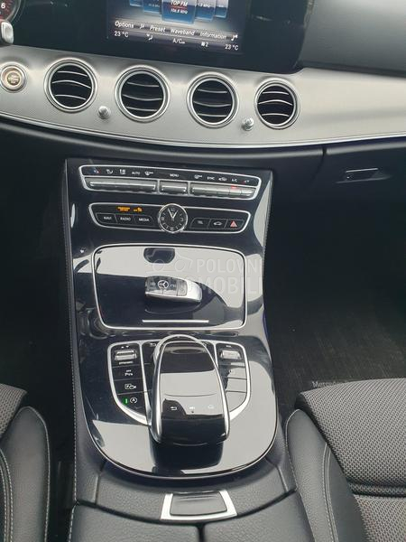 Mercedes Benz E 220 