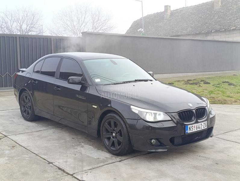 BMW 523 