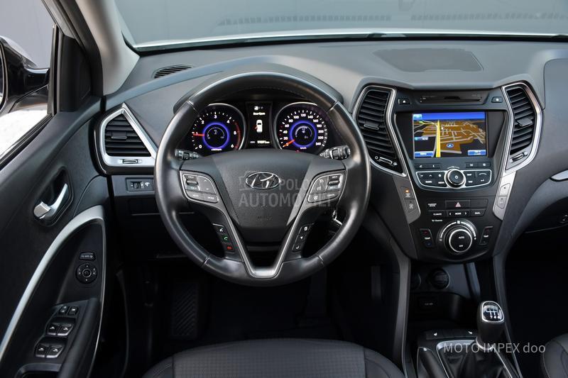 Hyundai Santa Fe 2.0 CRDI / 4x4 / CH