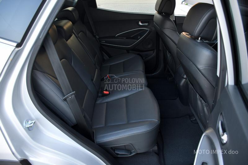 Hyundai Santa Fe 2.0 CRDI / 4x4 / CH