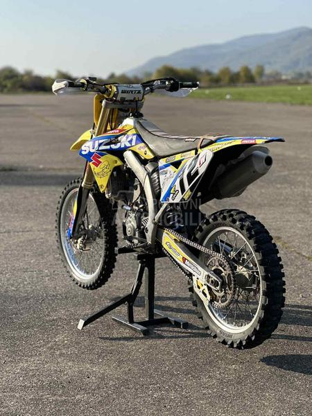 Suzuki RMZ 250