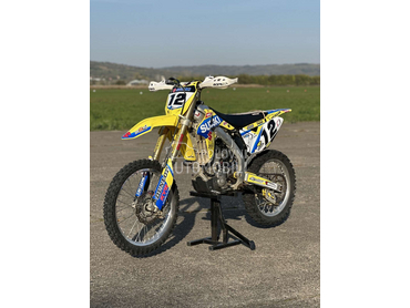 Suzuki RMZ 250
