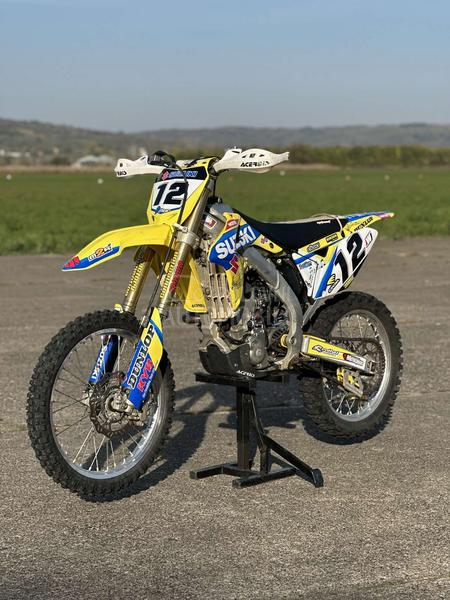 Suzuki RMZ 250