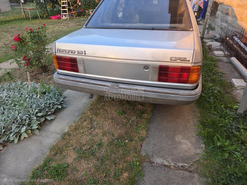 Opel Rekord 1.8 GLS