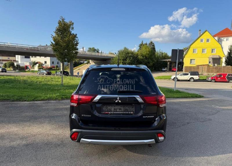 Mitsubishi Outlander 
