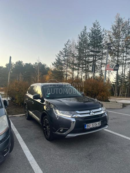 Mitsubishi Outlander 