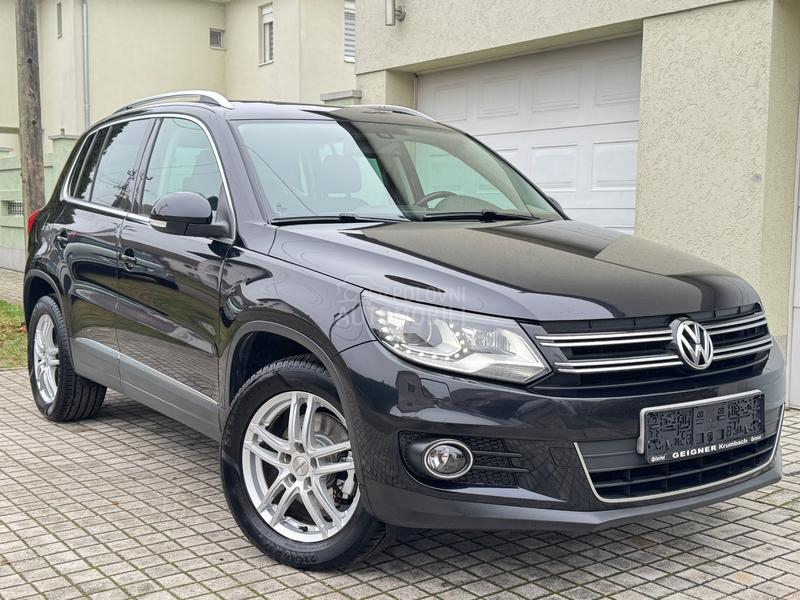 Volkswagen Tiguan HIGHLINE/LED/PANO