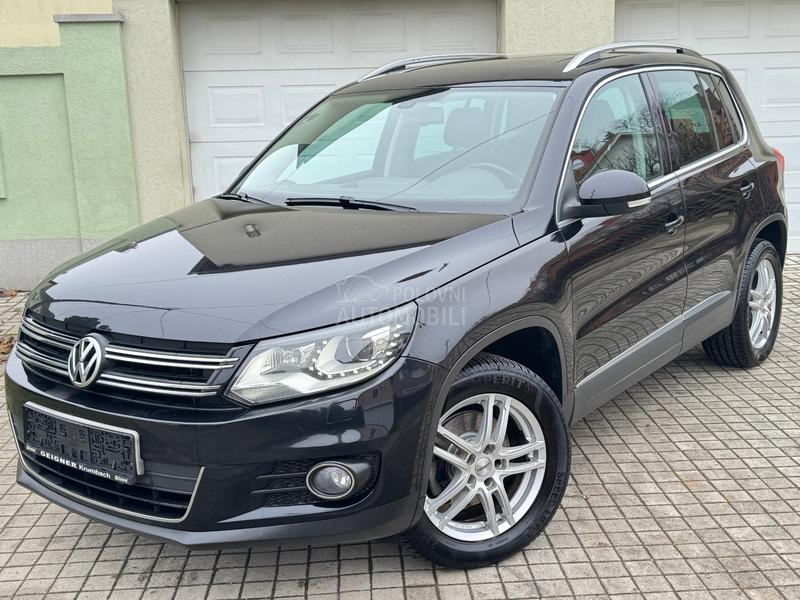 Volkswagen Tiguan HIGHLINE/LED/PANO
