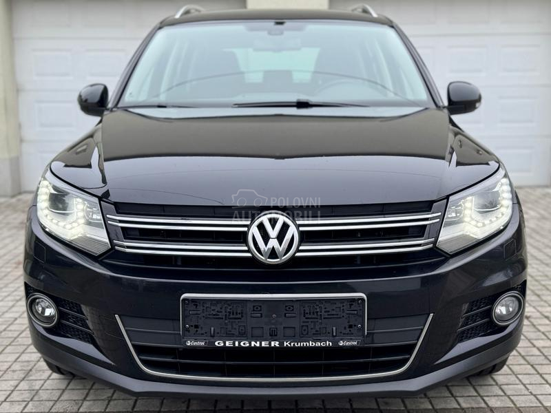 Volkswagen Tiguan HIGHLINE/LED/PANO