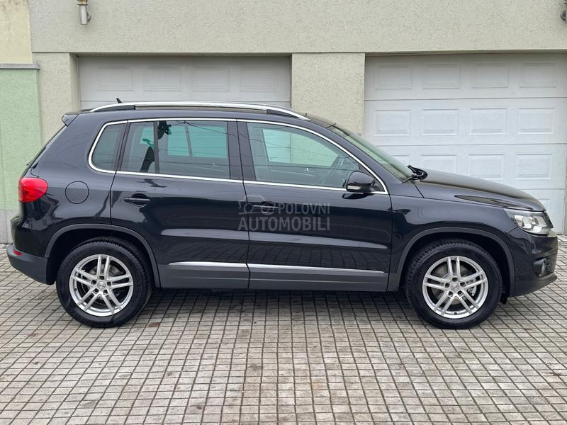 Volkswagen Tiguan HIGHLINE/LED/PANO