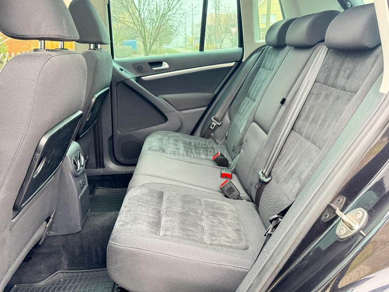 Volkswagen Tiguan HIGHLINE/LED/PANO