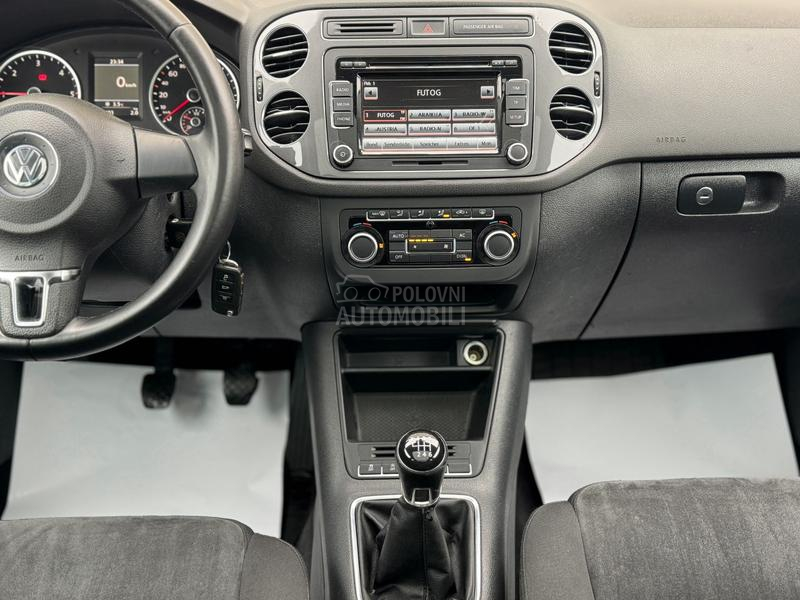 Volkswagen Tiguan HIGHLINE/LED/PANO