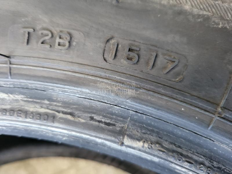 Bridgestone 205/65 R16 Zimska