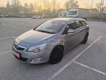 Opel Astra J 1.6 TURBO