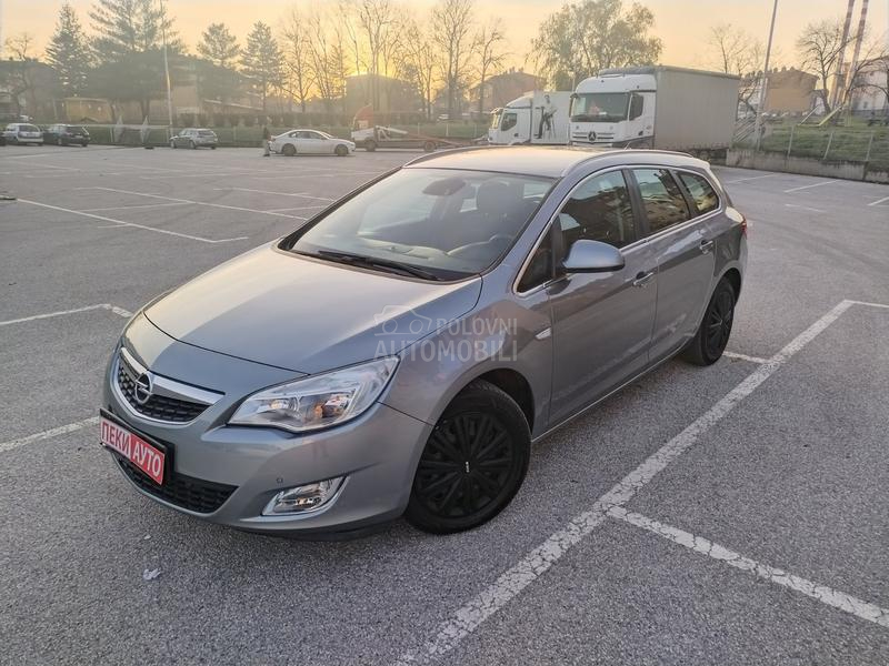 Opel Astra J 1.6 TURBO