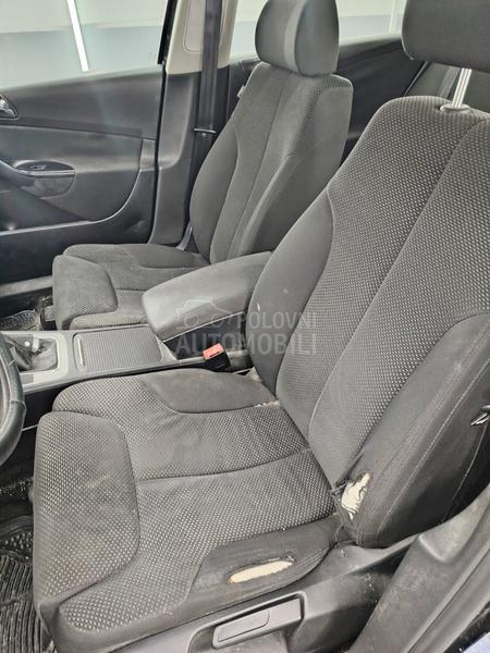 sedista i naslon za ruku