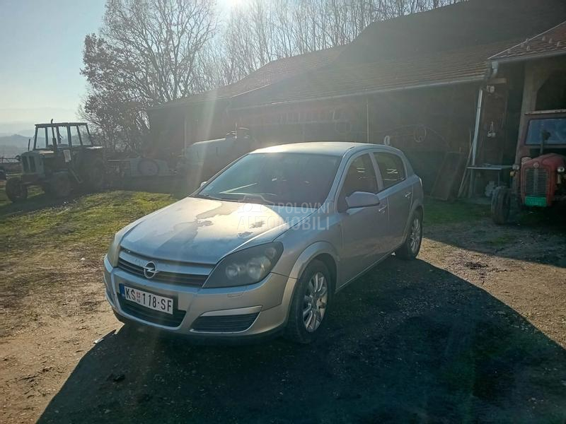 Opel Astra H 1.7