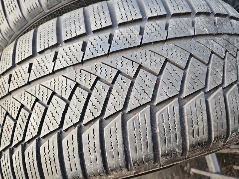 Continental 225/55 R17 Sve sezone