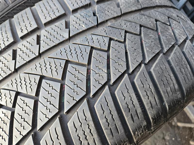 Continental 225/55 R17 Sve sezone