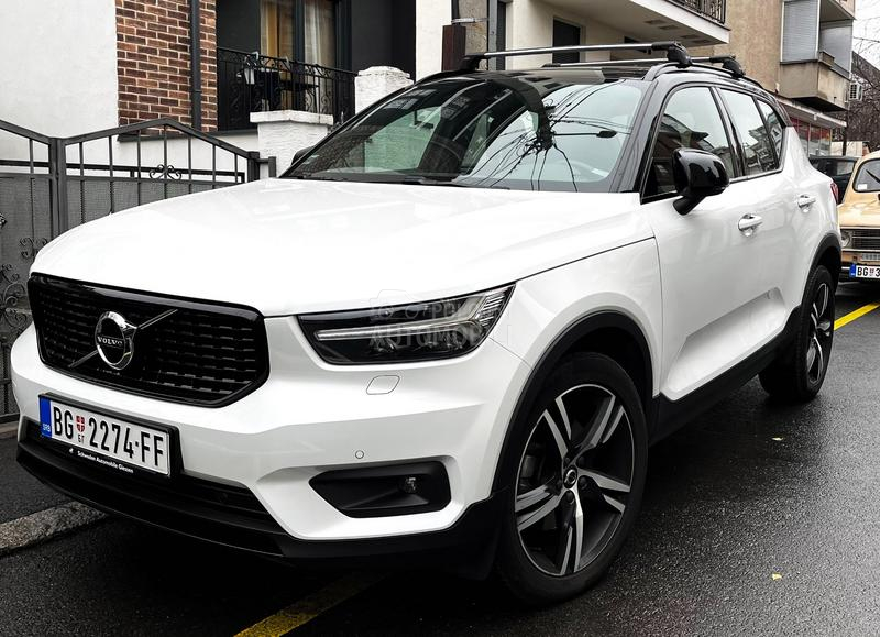 Volvo XC40 T5 AWD R Design
