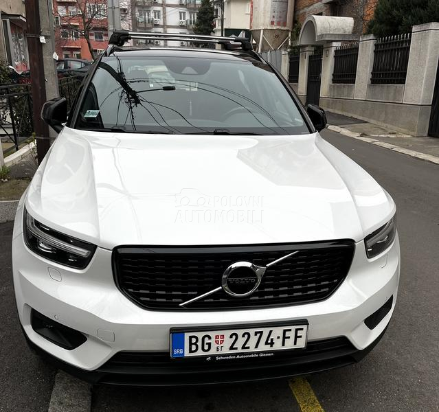 Volvo XC40 T5 AWD R Design