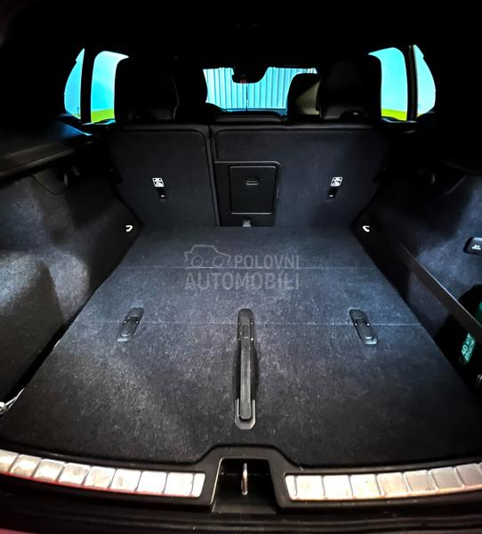 Volvo XC40 T5 AWD R Design