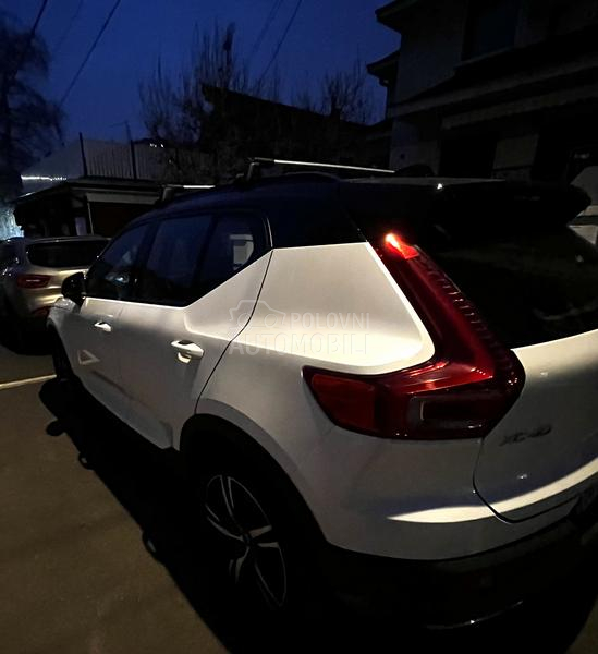 Volvo XC40 T5 AWD R Design