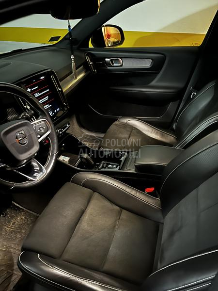 Volvo XC40 T5 AWD R-Design
