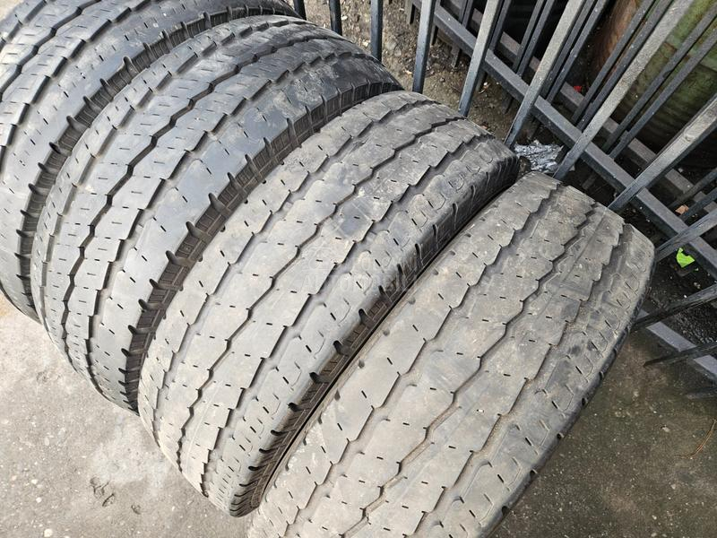 Continental 215/75 R16 Letnja
