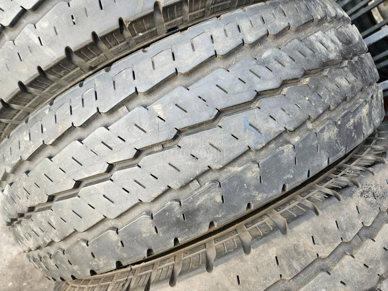 Continental 215/75 R16 Letnja