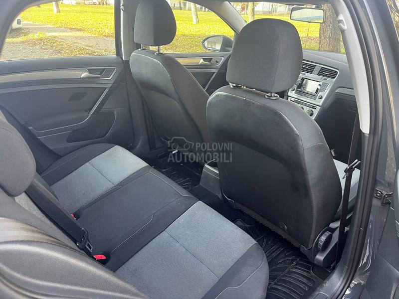 Volkswagen Golf 7 1.2b T.O.P.