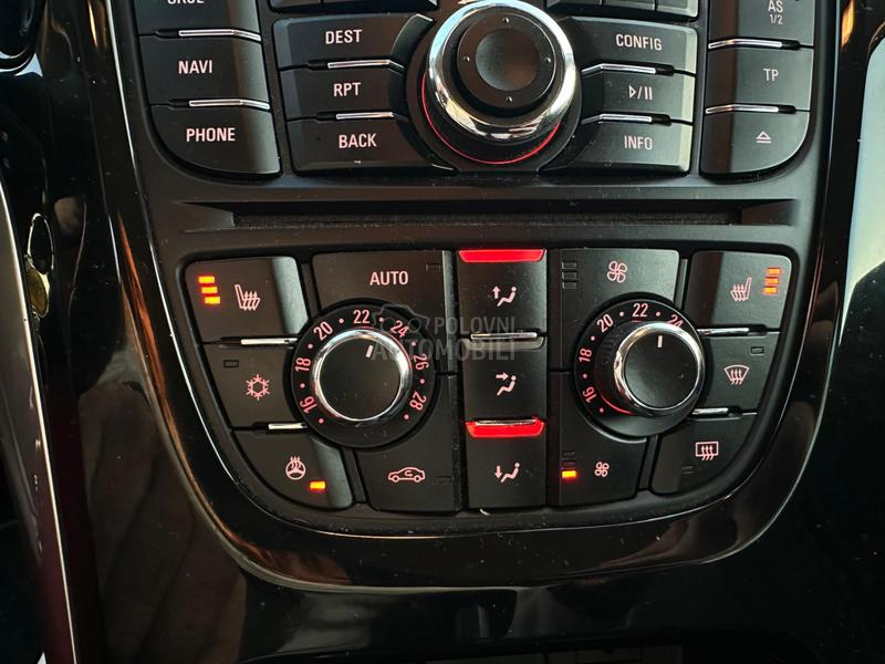 Opel Astra J 1.6 Cosmo