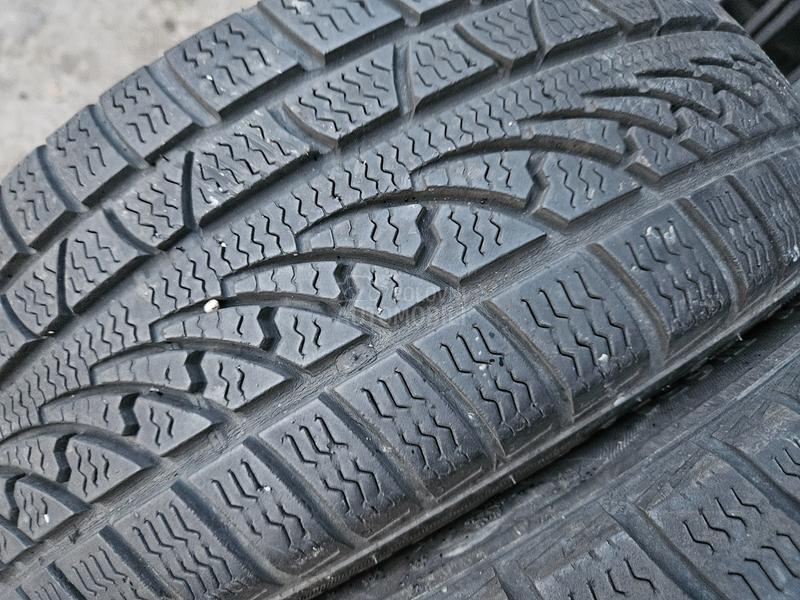 Petlas 185/55 R15 Sve sezone