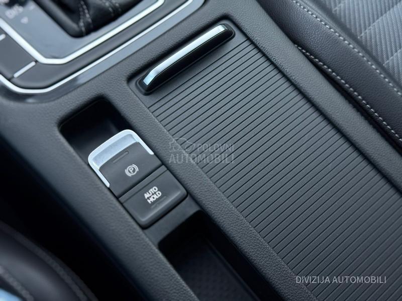 Volkswagen Passat B8 3xR-Line/Pano/Kamera