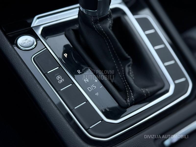 Volkswagen Passat B8 3xR-Line/Pano/Kamera