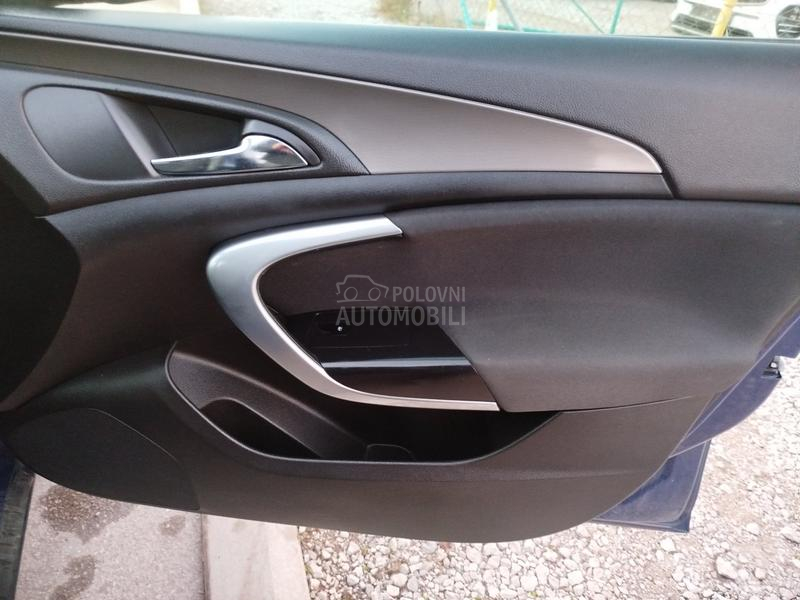 Opel Insignia 2.0CDTI