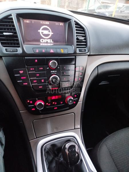 Opel Insignia 2.0CDTI