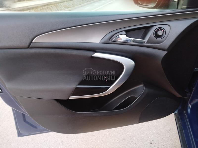 Opel Insignia 2.0CDTI