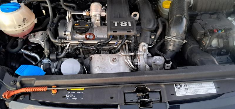 Volkswagen Polo R LINE 1.2TSI