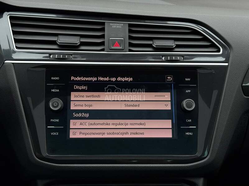 Volkswagen Tiguan Pano/Kamera/DSG