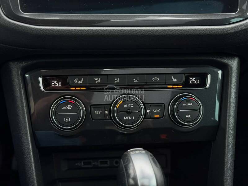 Volkswagen Tiguan Pano/Kamera/DSG