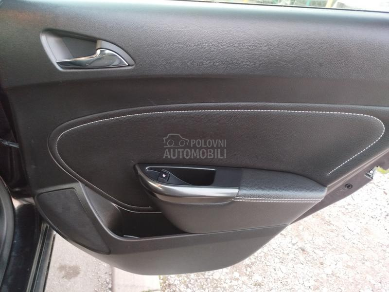 Opel Astra J 1.7CDTI