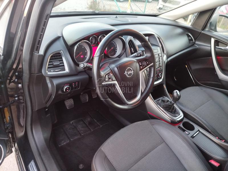 Opel Astra J 1.7CDTI