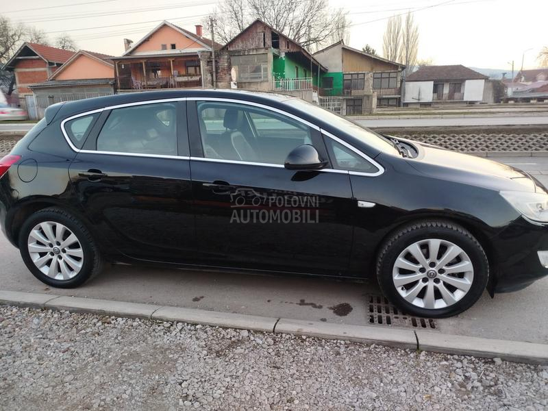 Opel Astra J 1.7CDTI