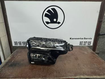 Desni Far za Škoda Karoq od 2022. do 2026. god.