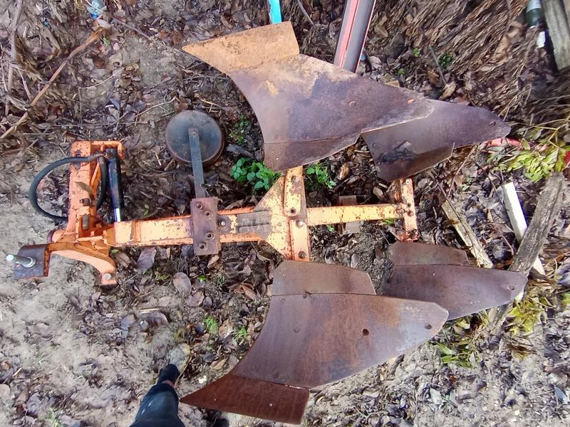 Batuje obrtač i Leopard